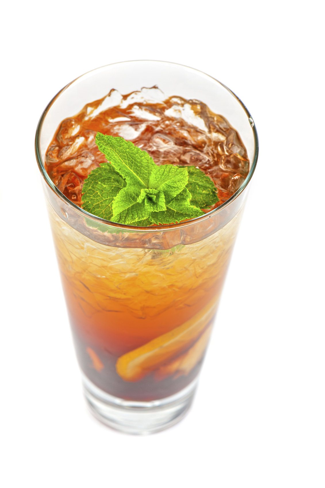 Infusión de té frío con naranja y jengibre Infusión de té frío con naranja y jengibre