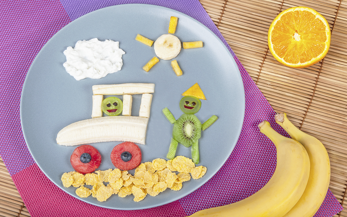 Desayuno infantil de frutas 