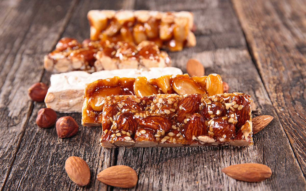 Turrón de almendras y caramelo