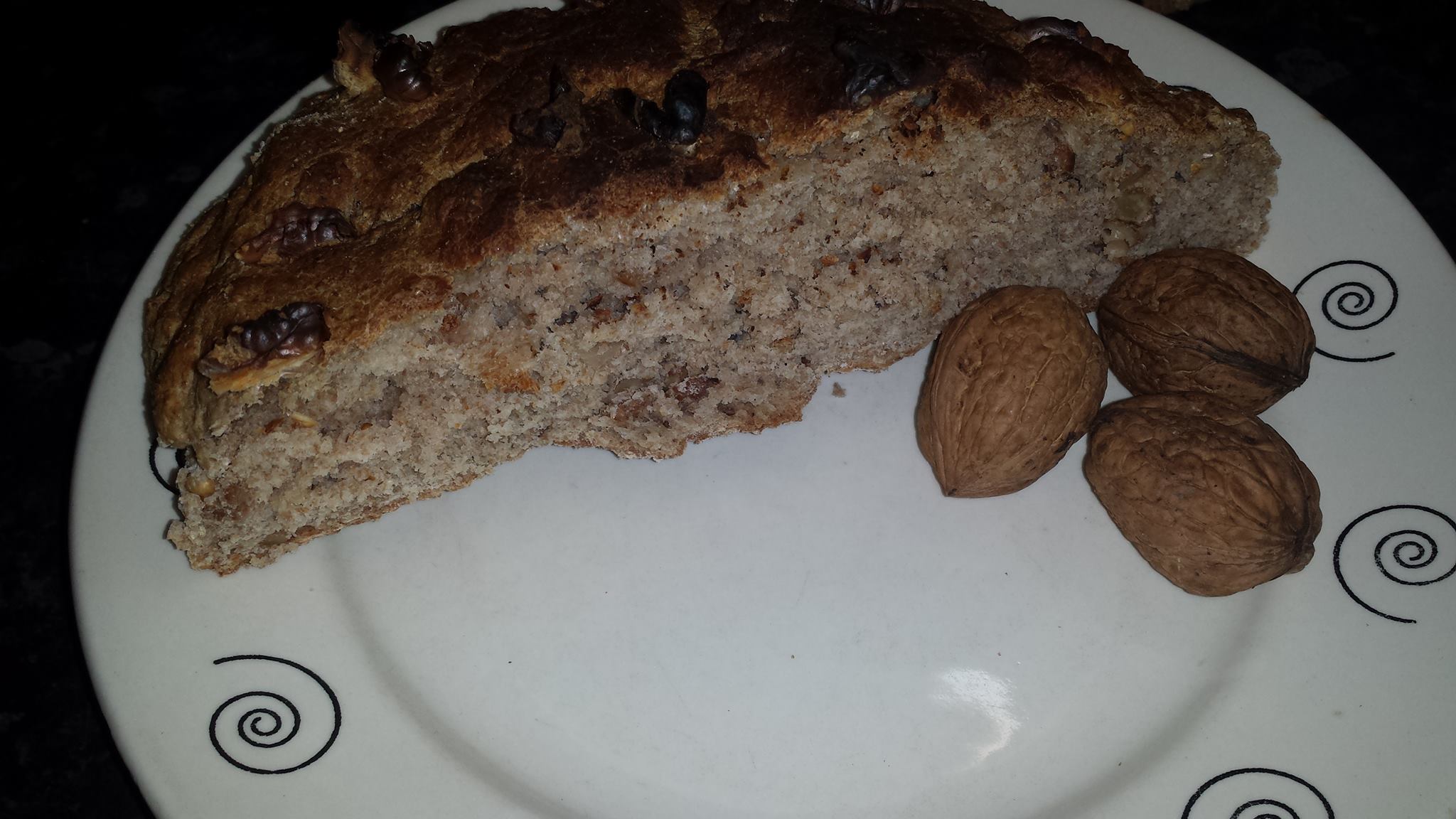 PAN DE NUECES