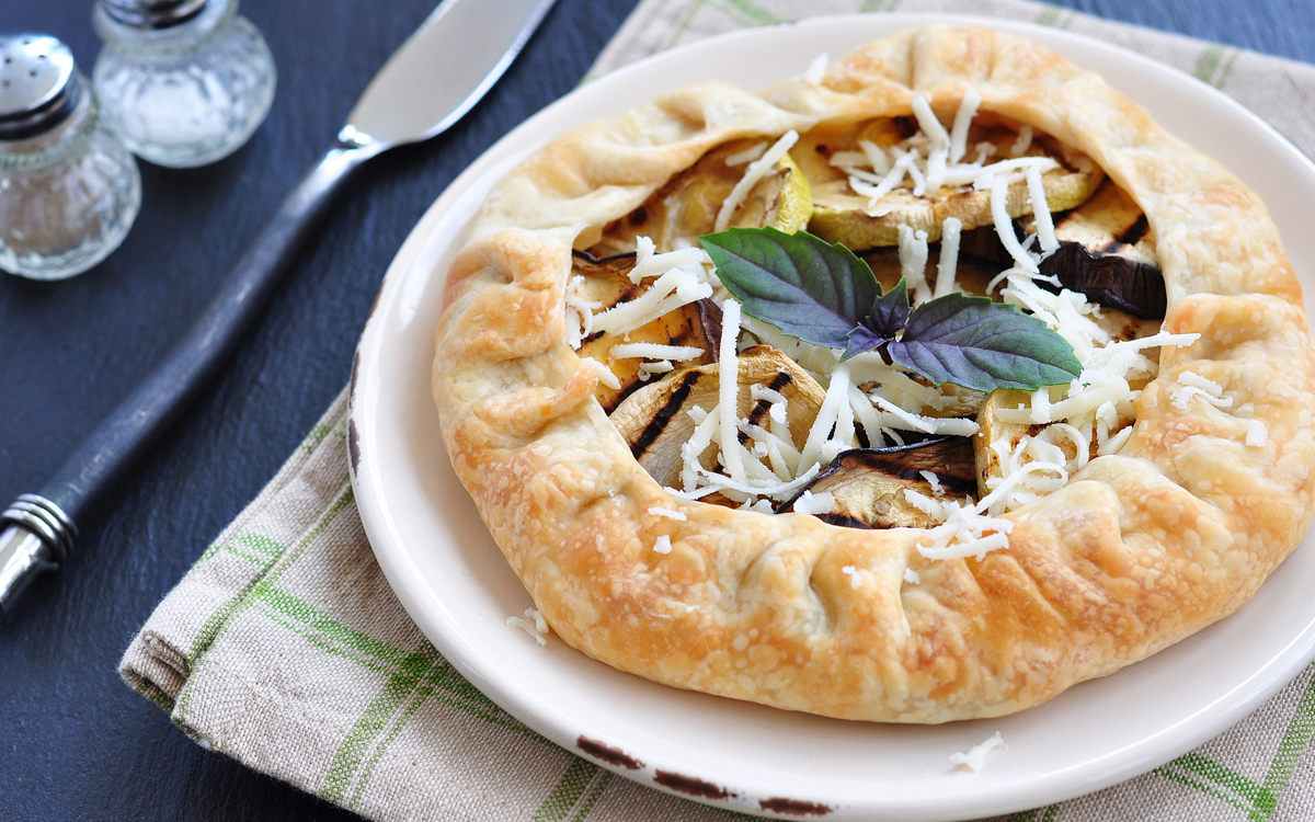 Galette de verduras asadas y queso