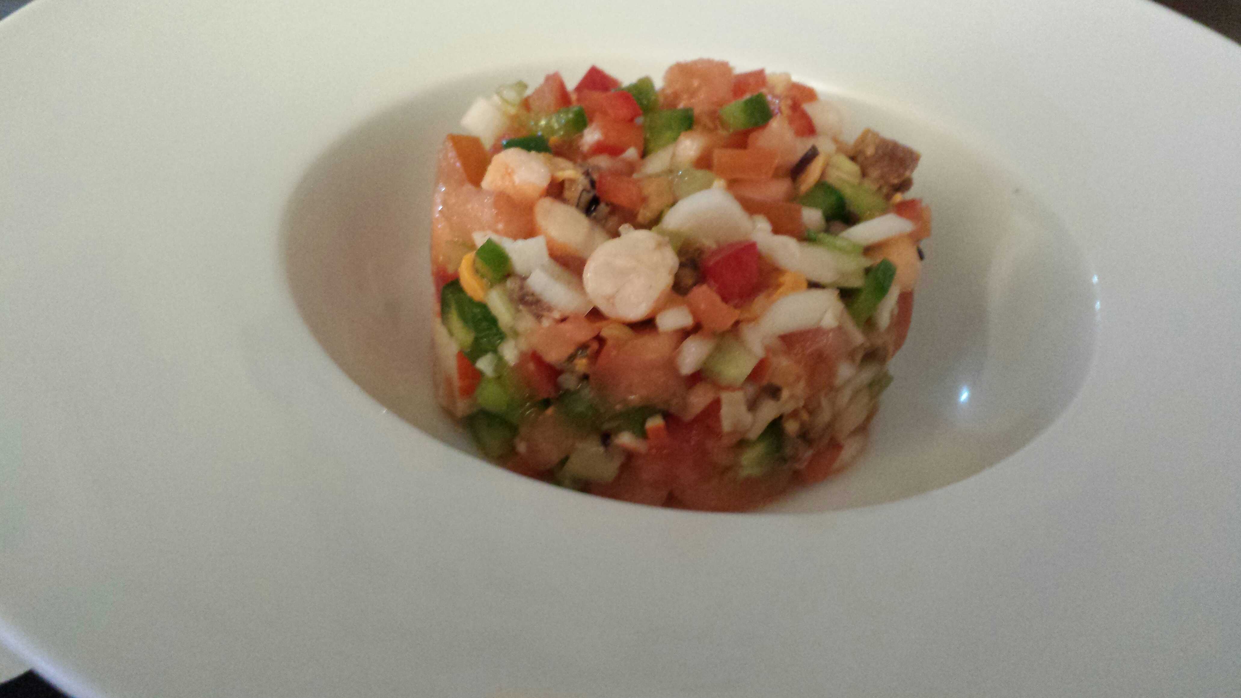 tartar de la huerta con marisco