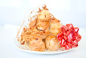Mini Croquembouche Mini Croquembouche