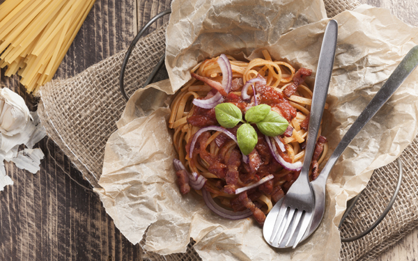 espaguestis a la amatriciana