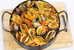 Arroz caldoso con almejas Arroz caldoso con almejas