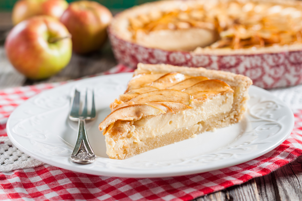 Tarta de manzana con mermelada