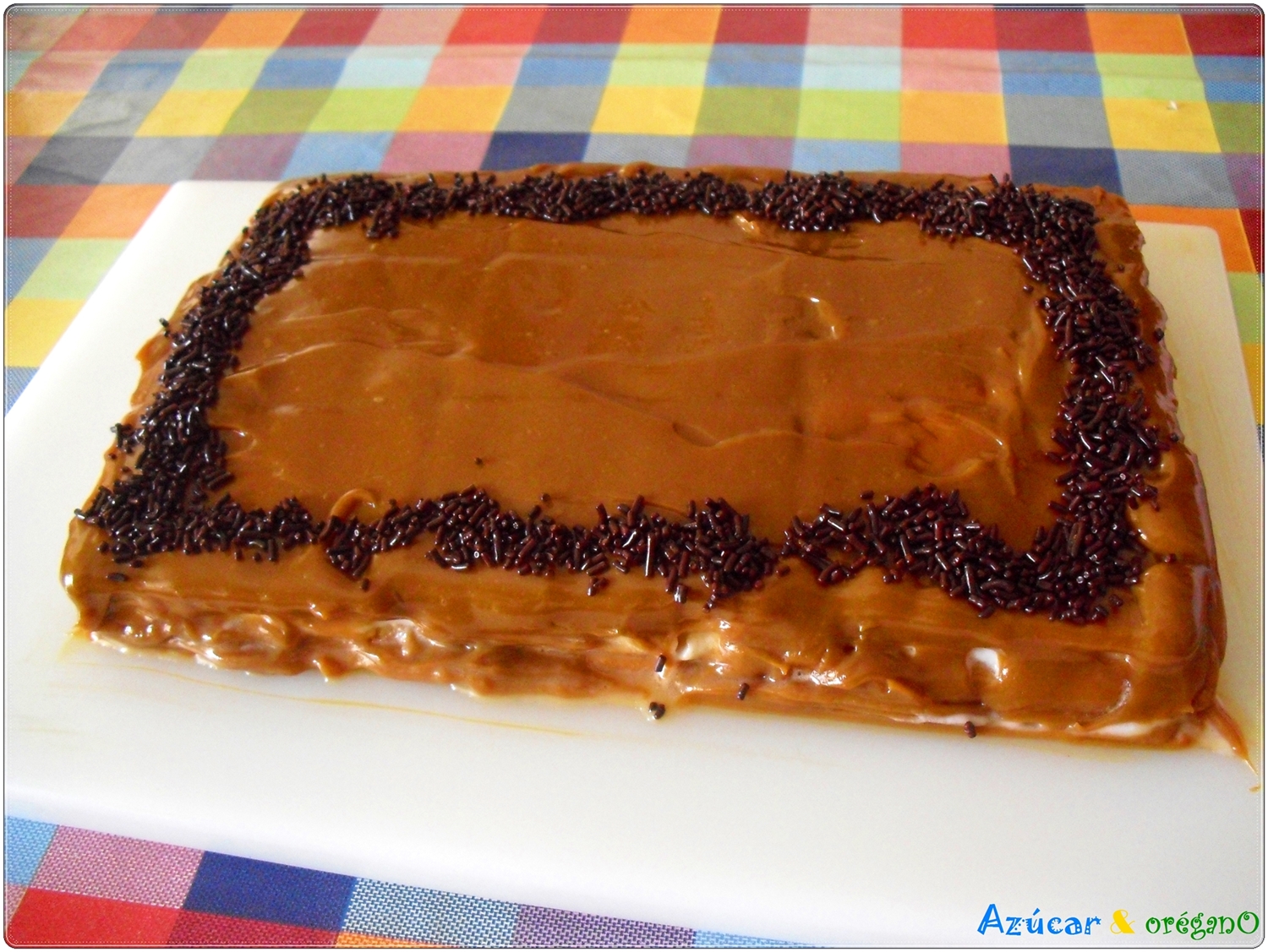 Tarta de galletas y dulce de leche