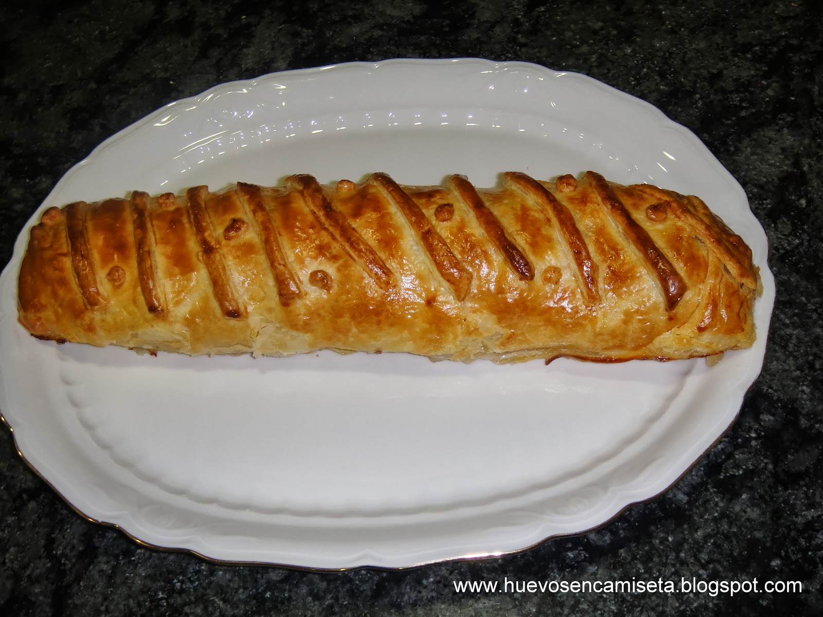 SOLOMILLO AL HOJALDRE