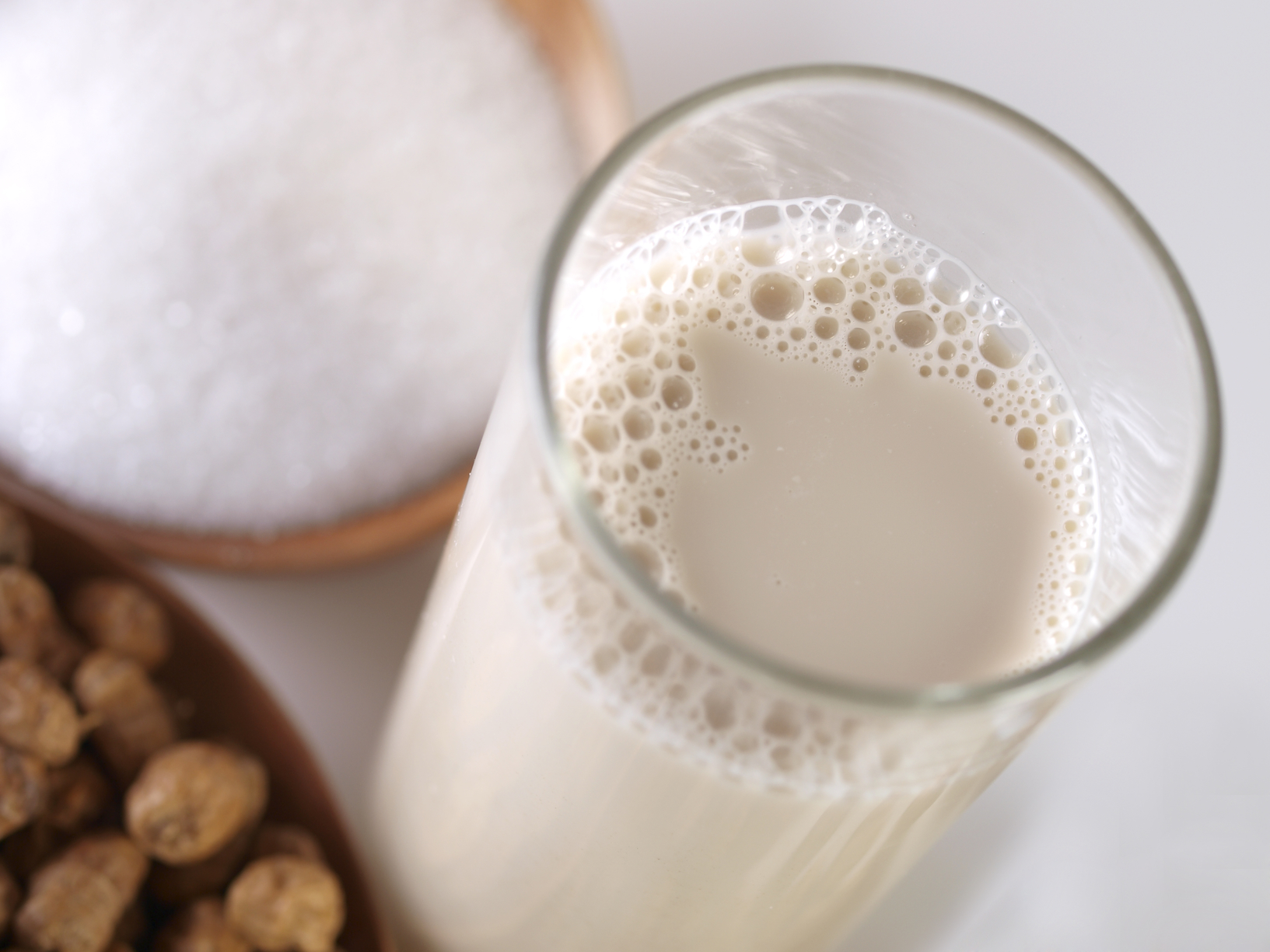 Agua de horchata con almendra y coco Agua de horchata con almendra y coco