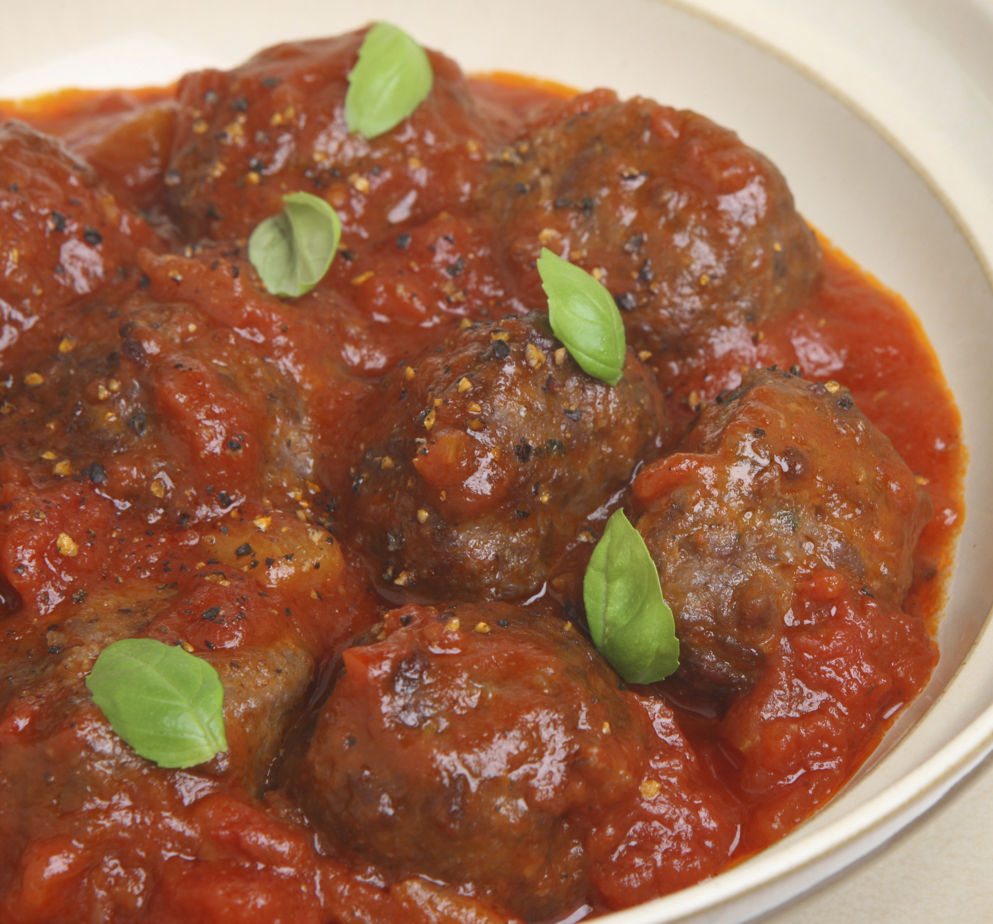 Albóndigas de carne con tomate