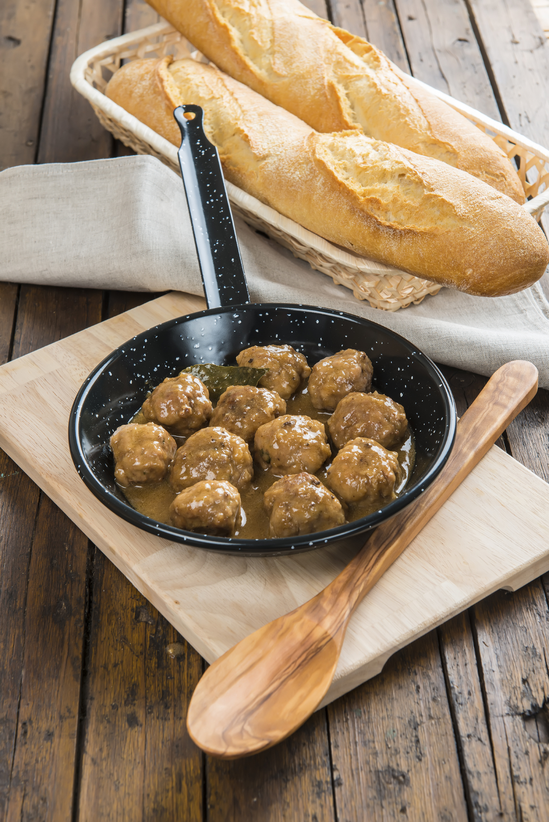 Albóndigas en salsa de cebolla