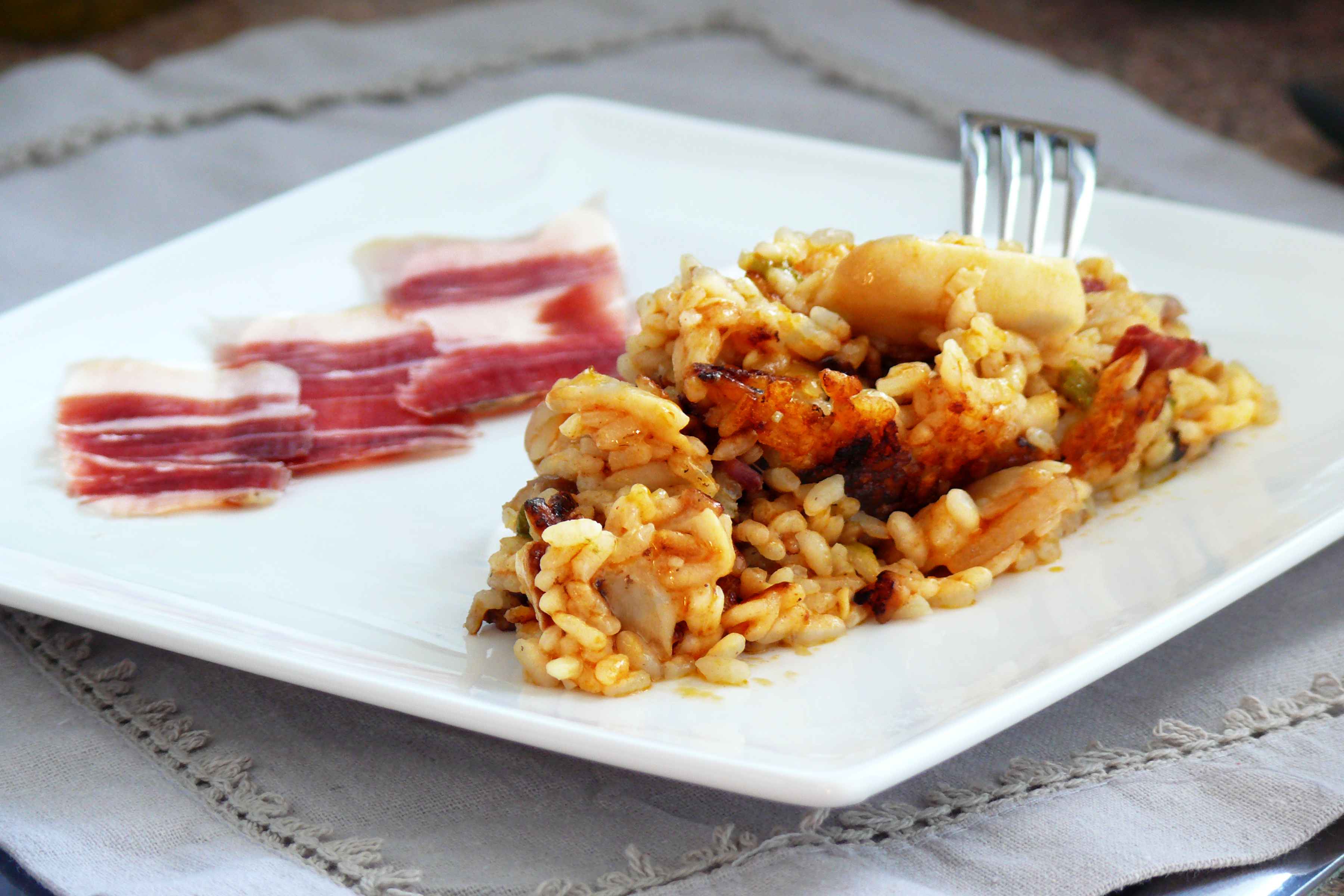 Arroz con boletus y jamón ibérico