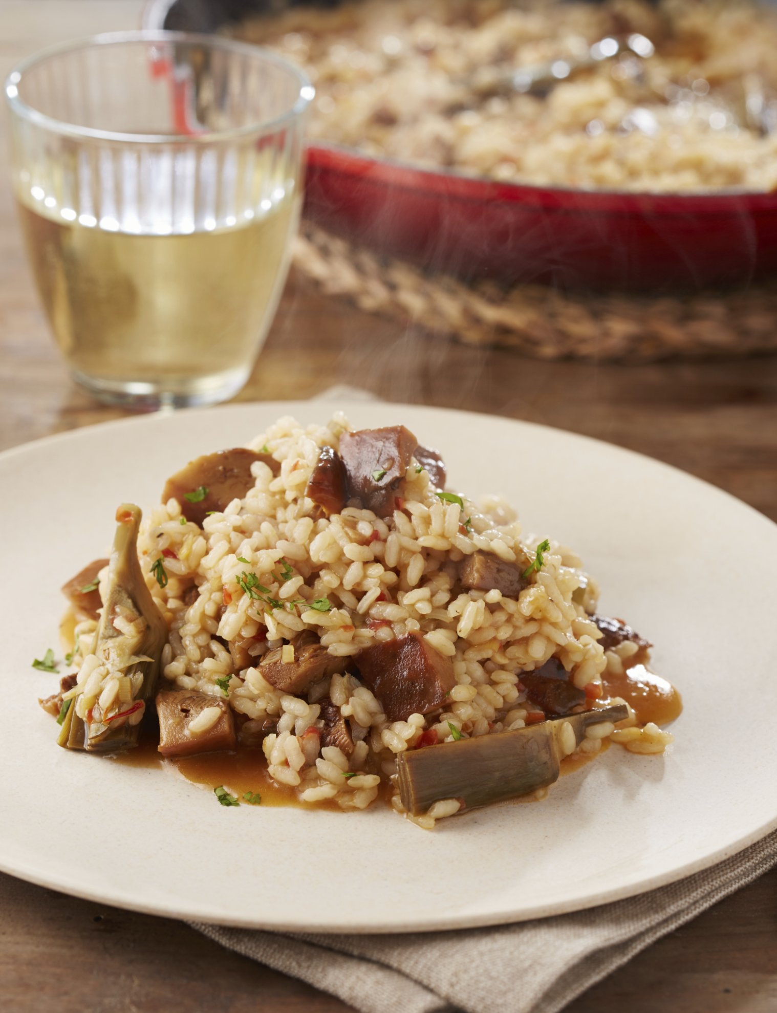 Arroz con alcachofas y jamón