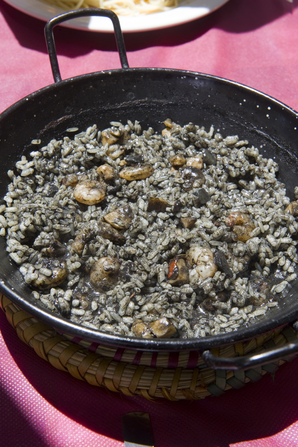 Arroz negro con sepia