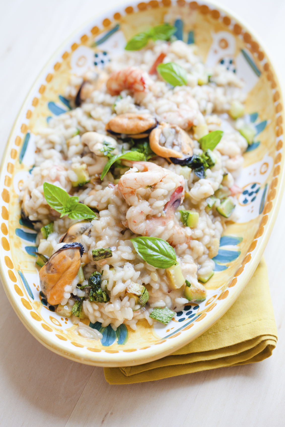 Arroz con salsa de mariscos