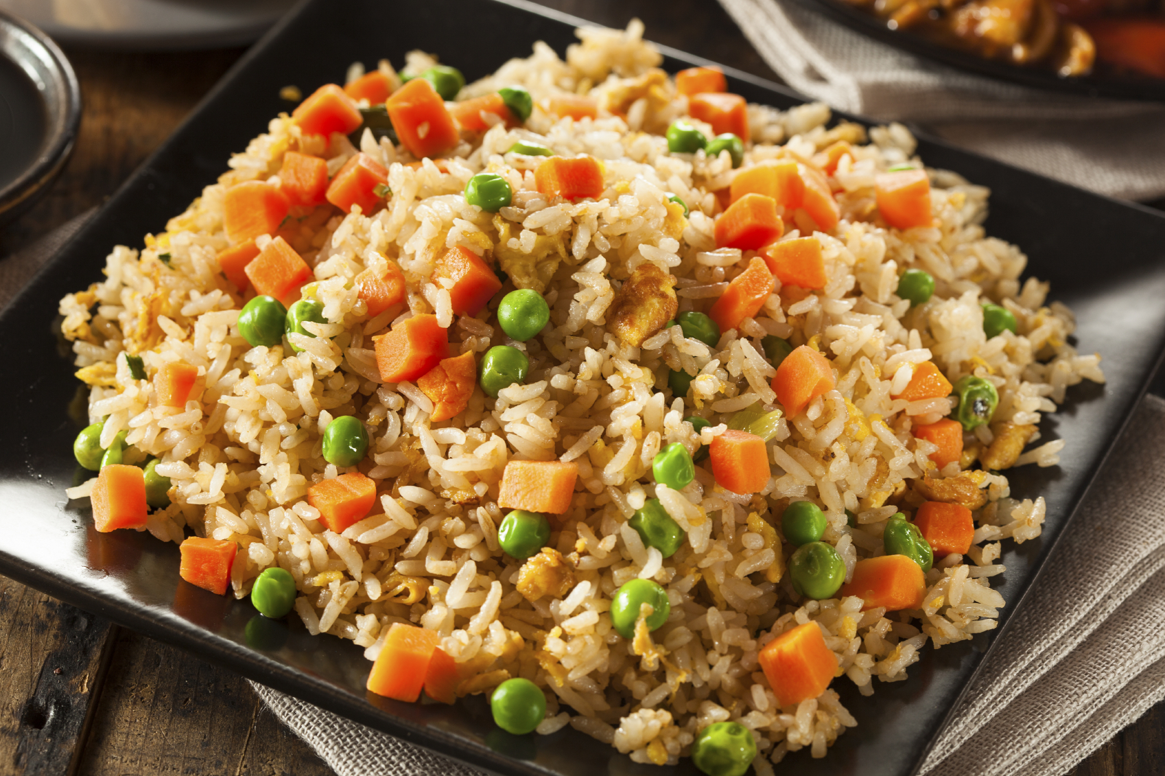 Arroz con verduras y tortilla