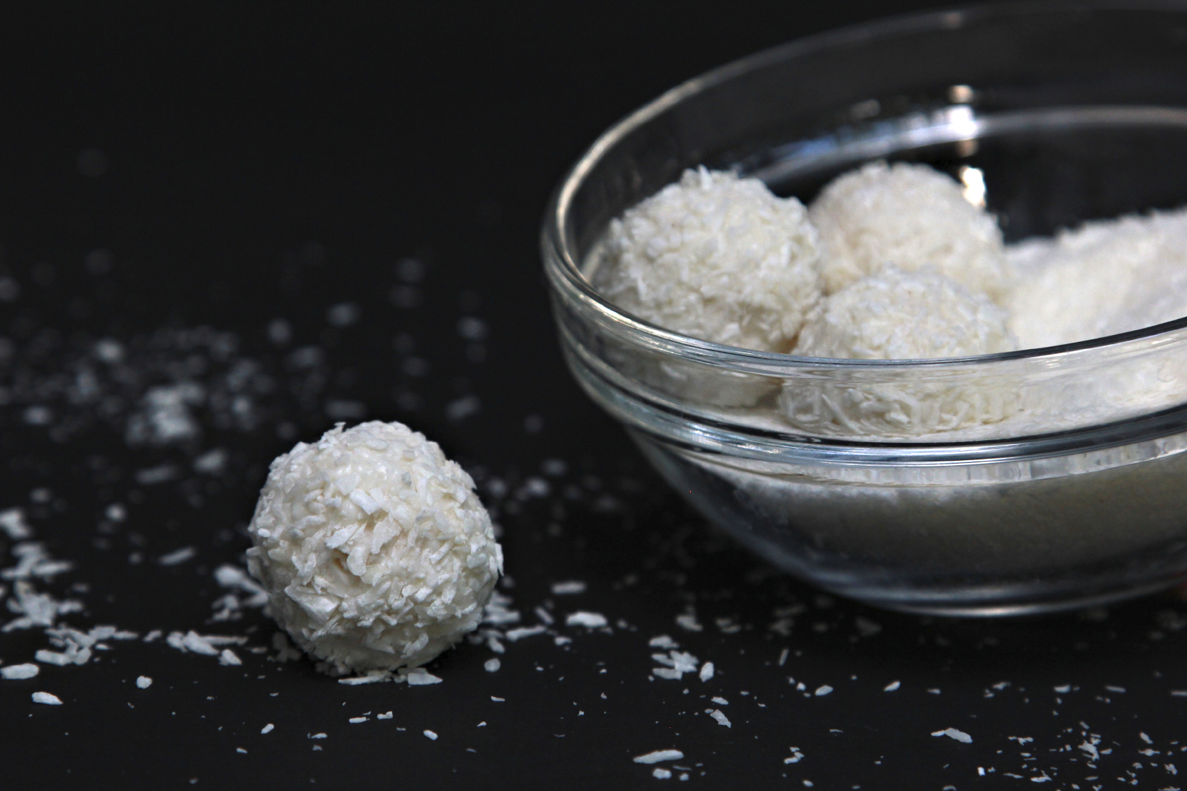 Bolitas de coco para Navidad
