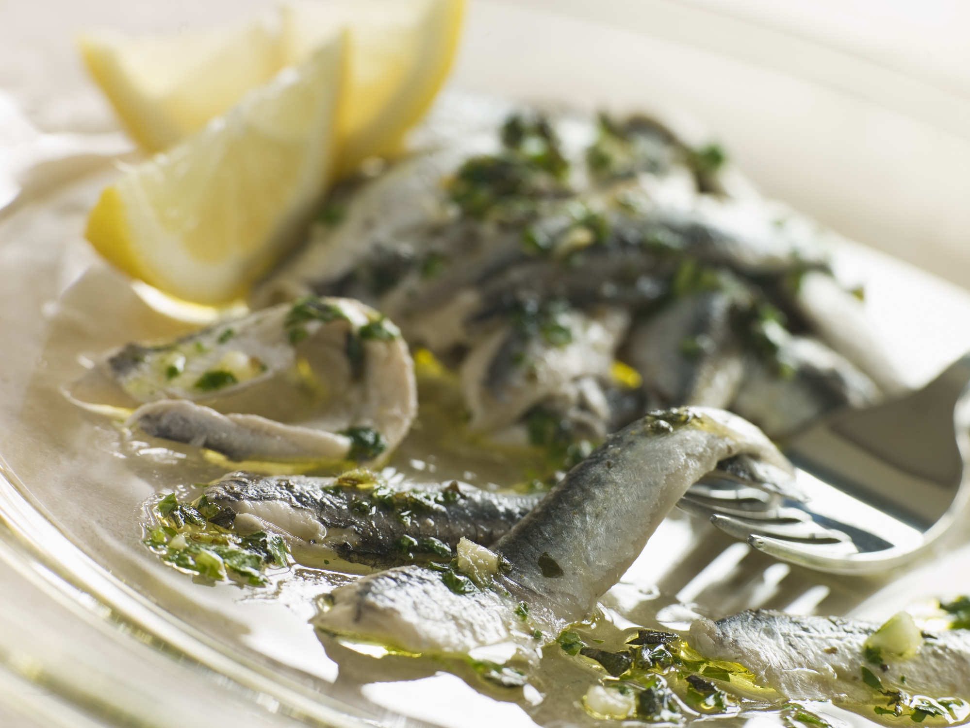 Boquerones frescos con zumo de cítricos