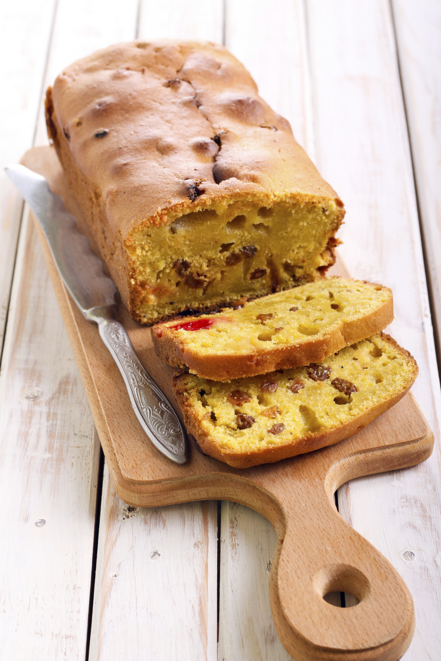 Budín de crema con frutas