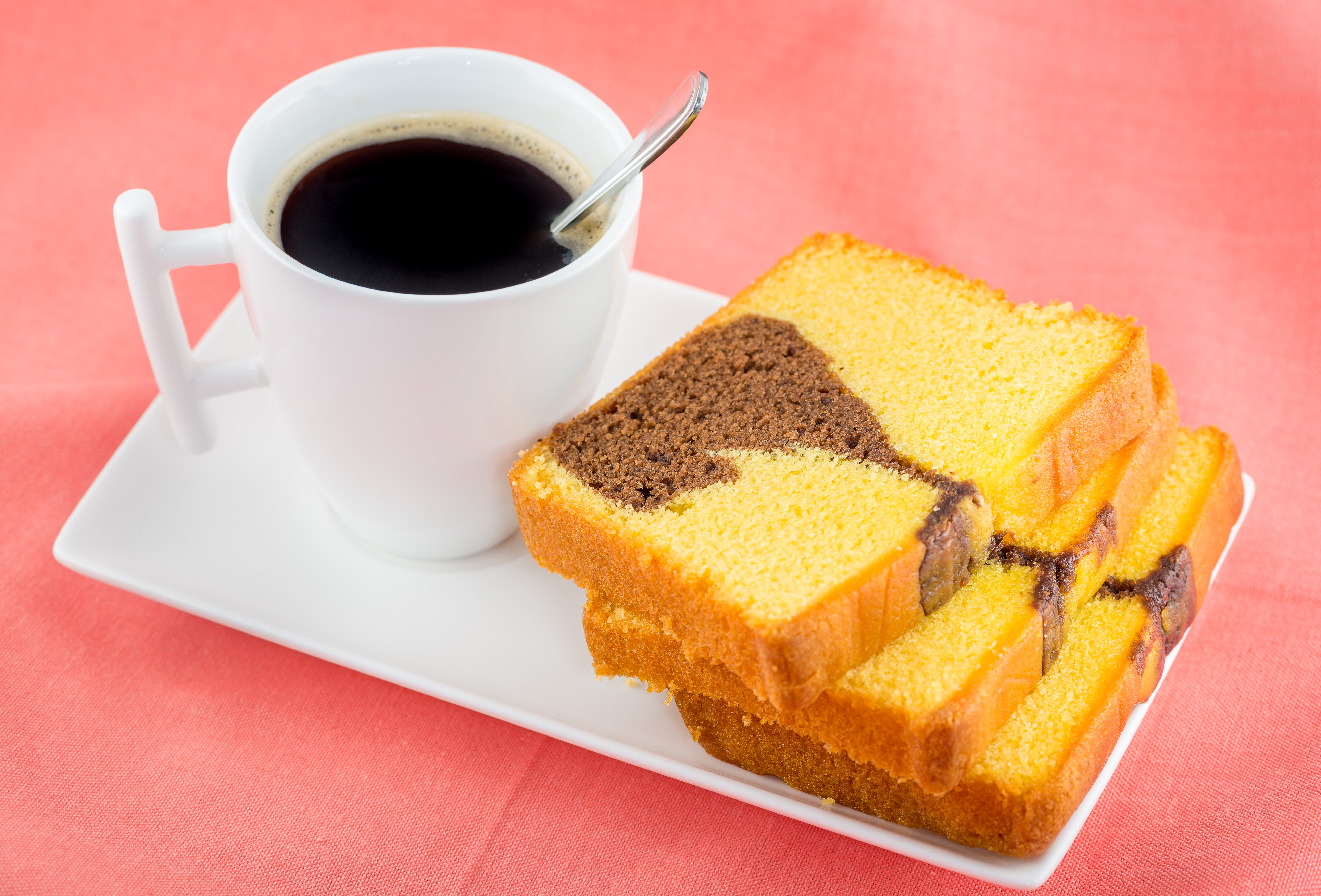 Budin marmolado