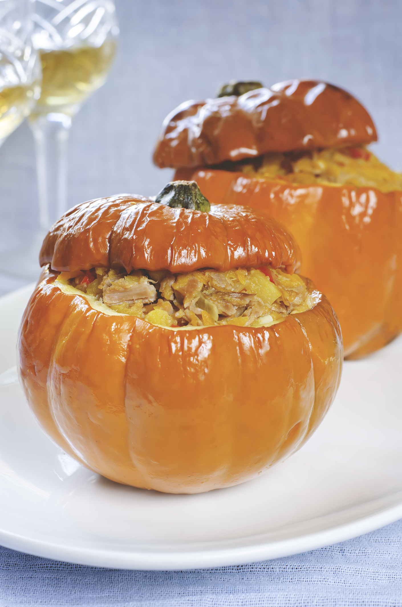 Calabaza rellena de gambas y carne