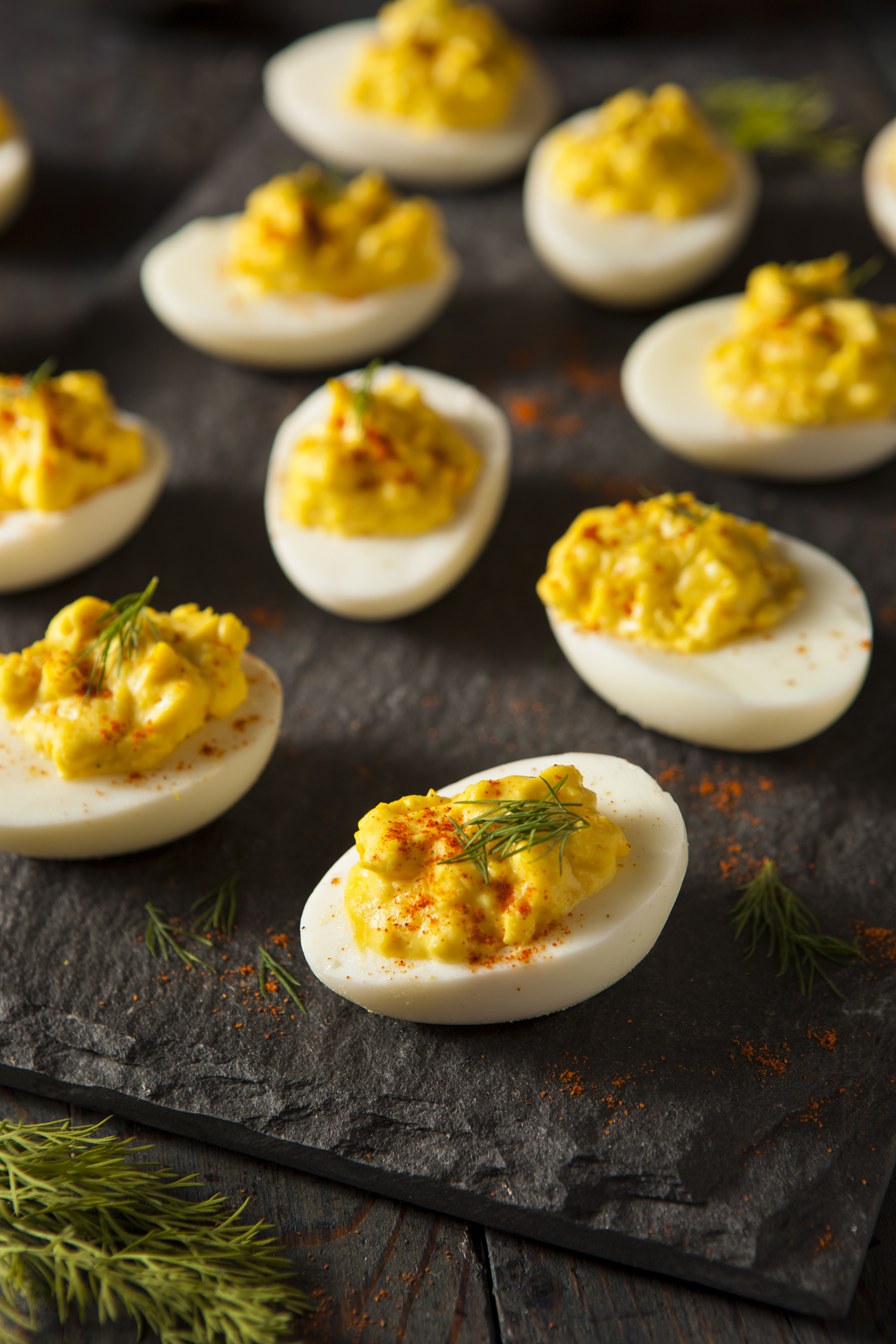 Canapés de atún y pimientos