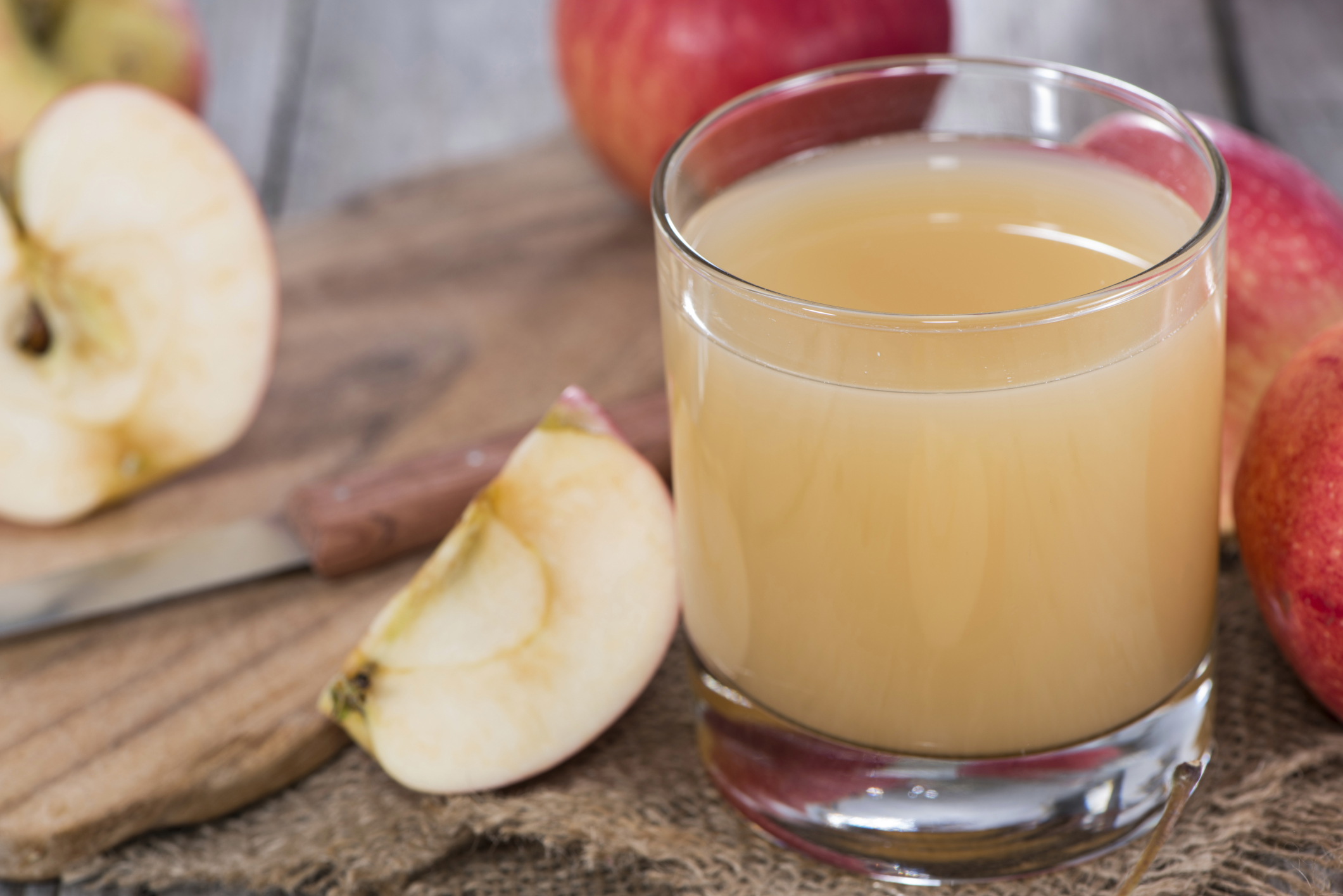 Chupitos de sopa de zanahoria y manzana 