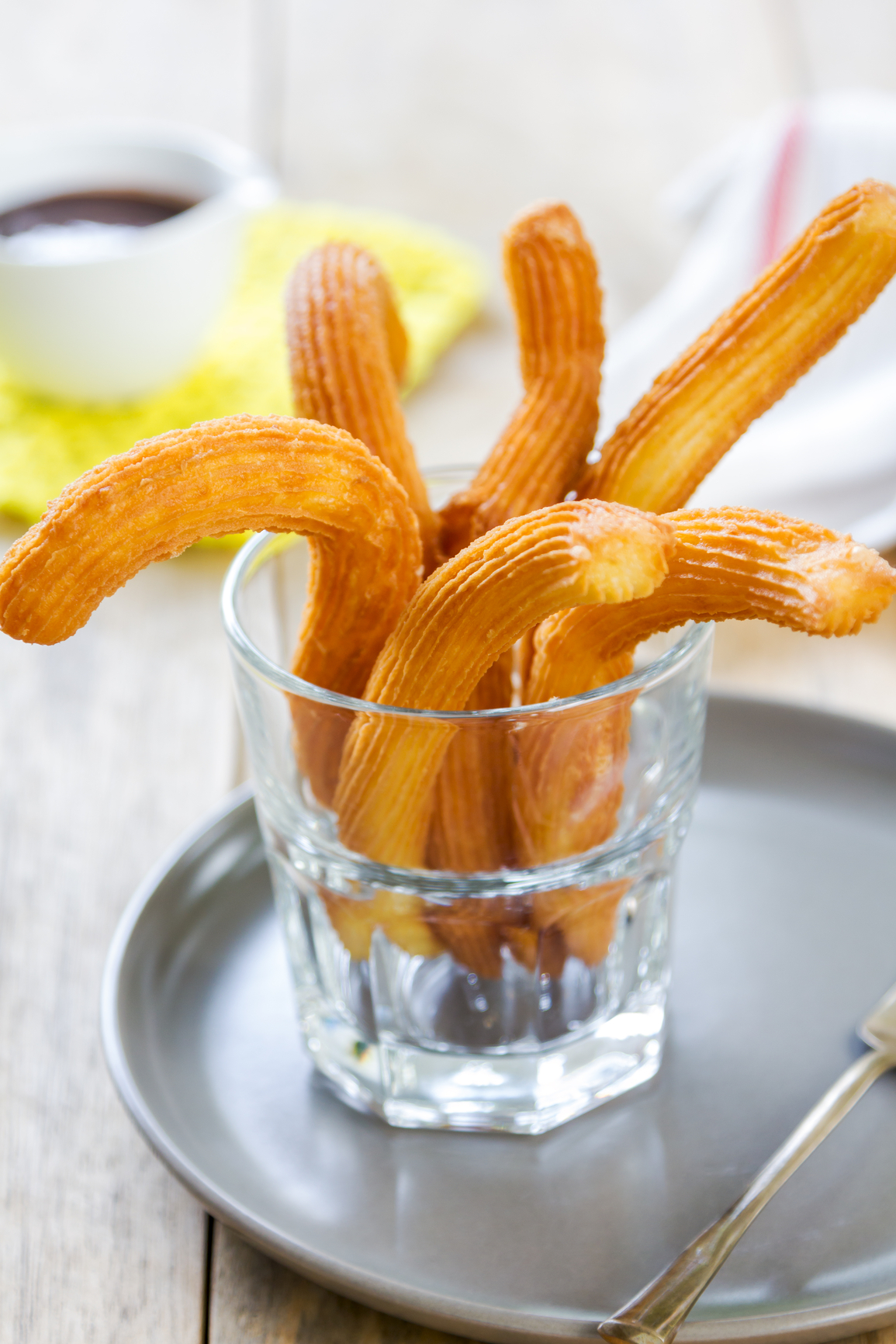 Churros caseros con leche