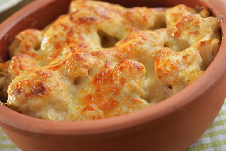 Coliflor gratinada con bechamel y sobrasada