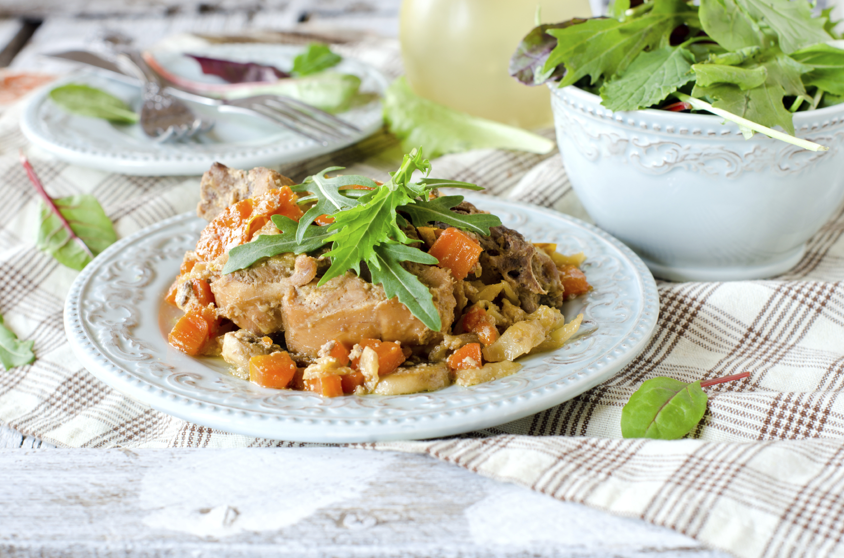 Conejo con verduras en escabeche