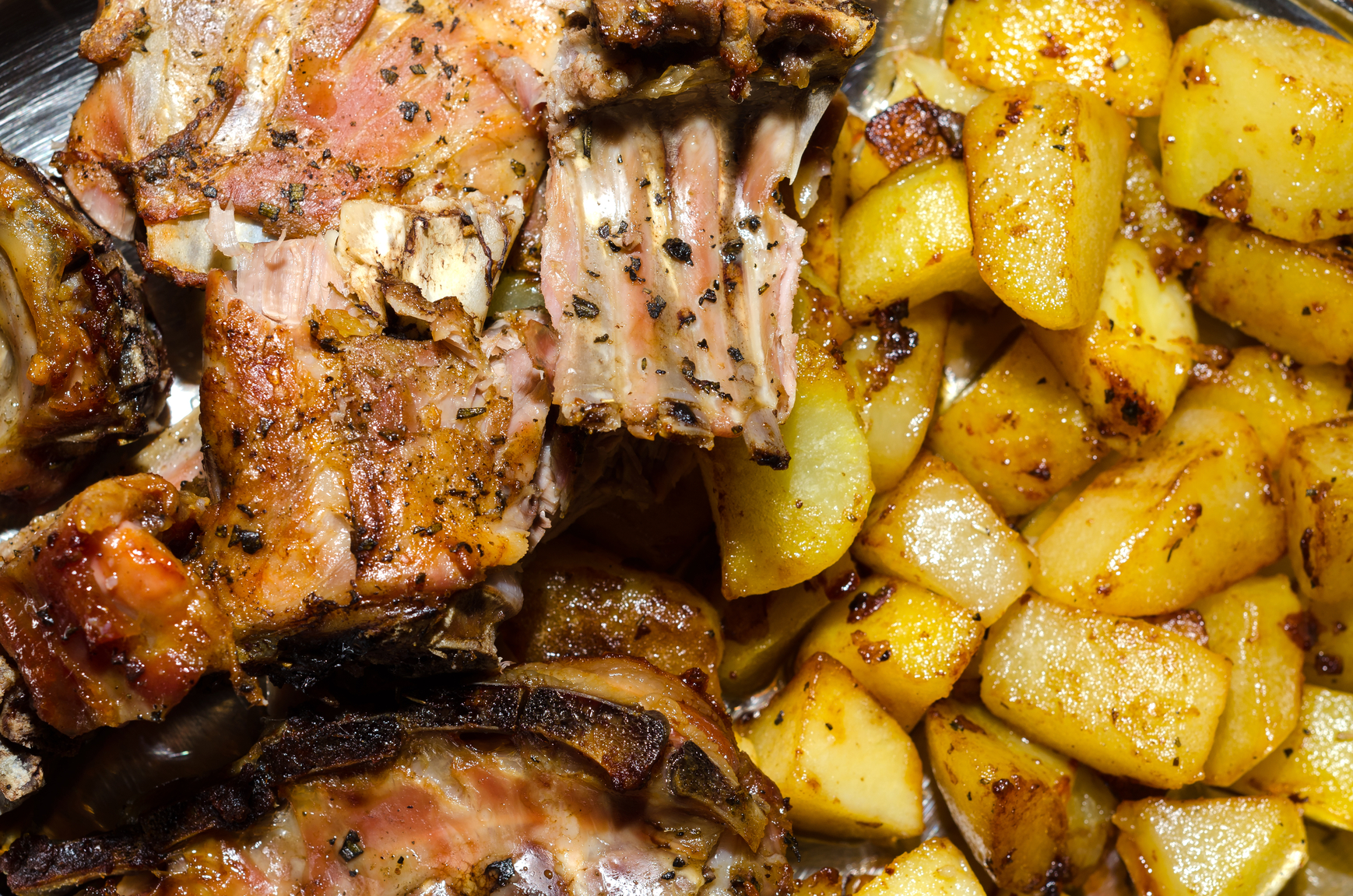 Cordero al horno con patatas