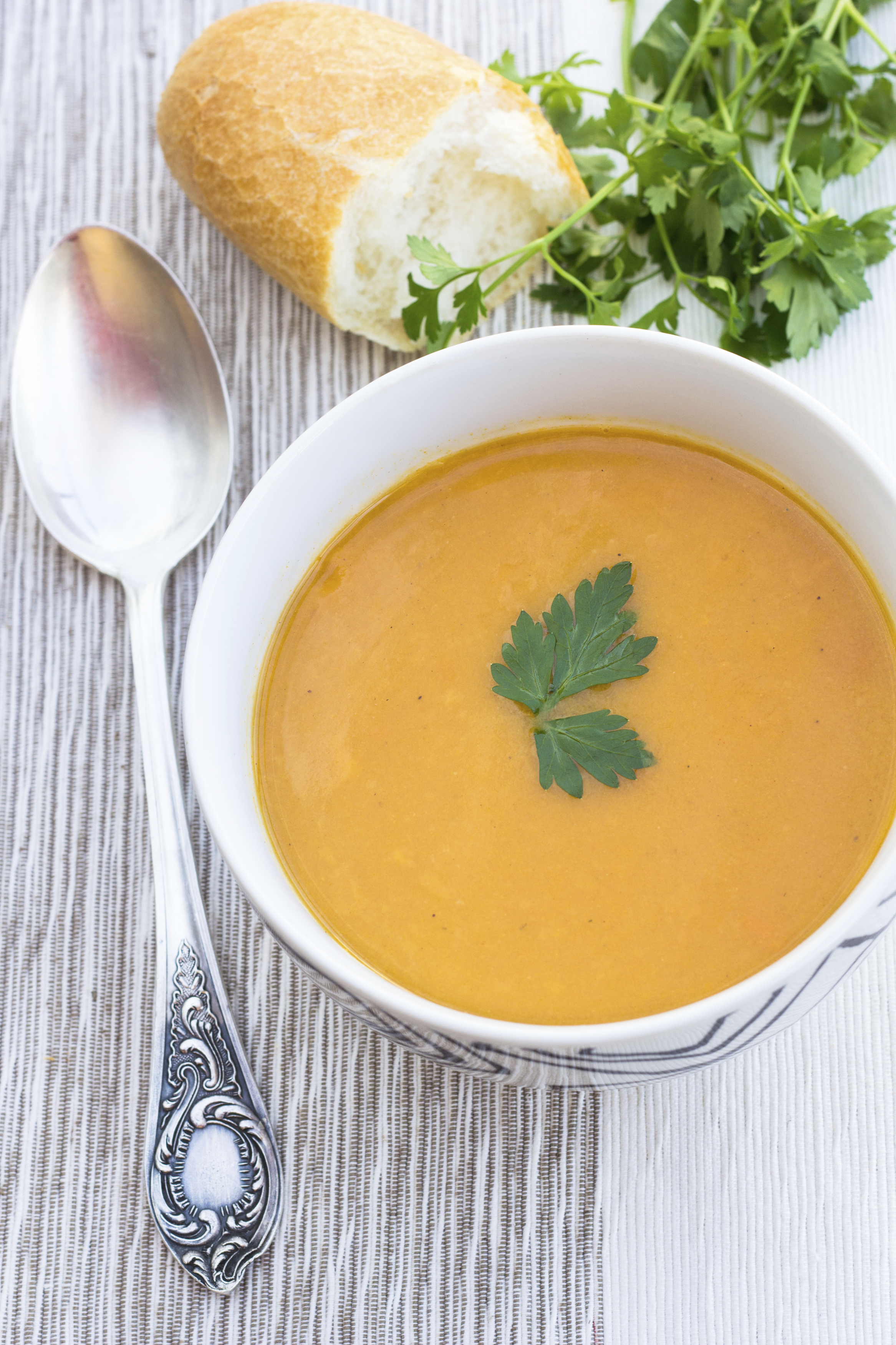 Crema de batata y cilantro