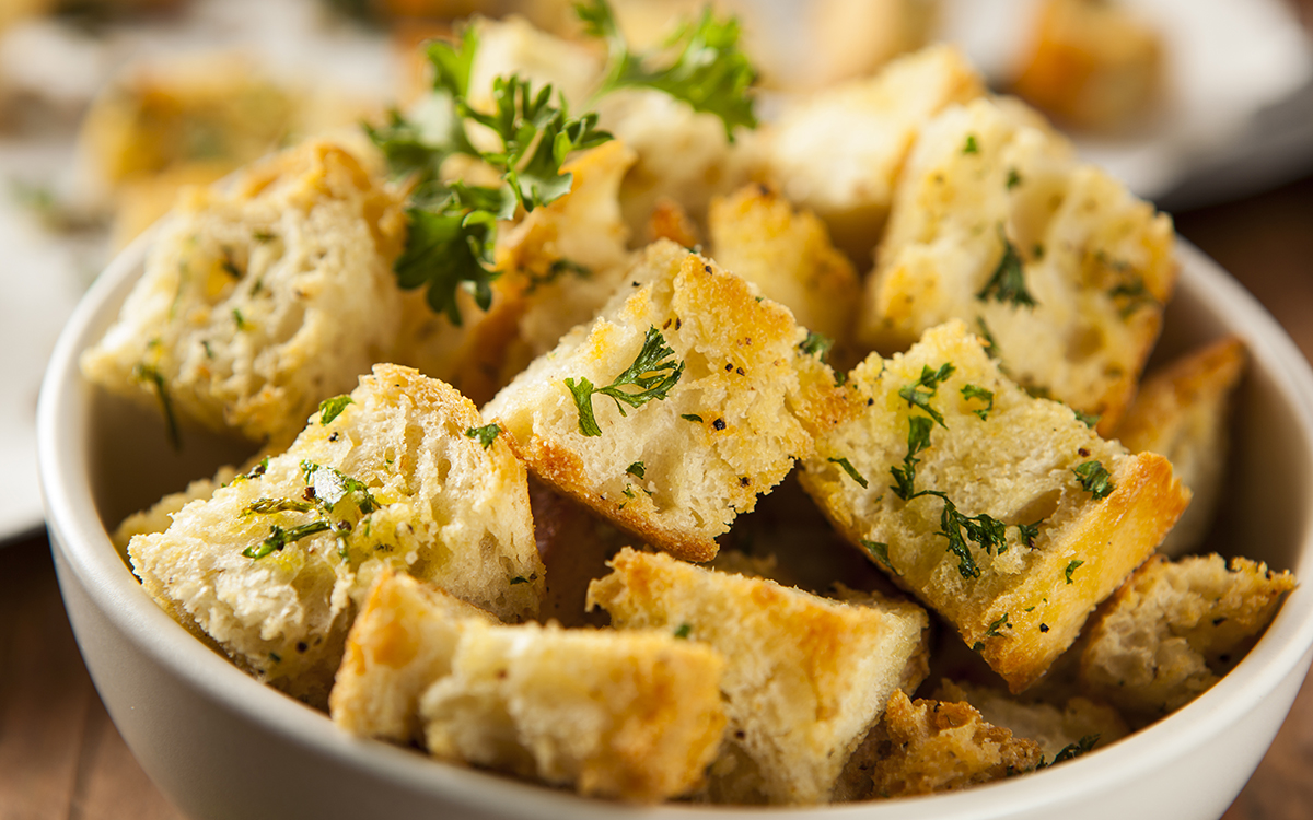 Croutons a la provenzal