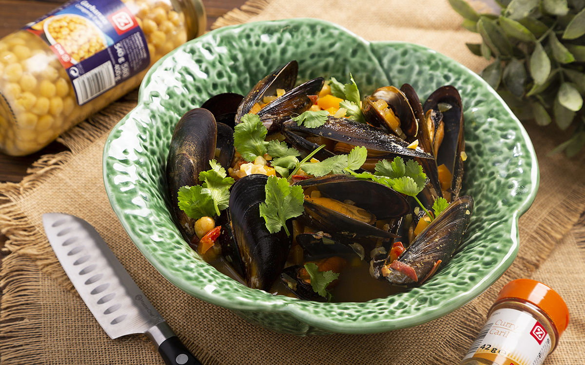 Curry de mejillones y garbanzos