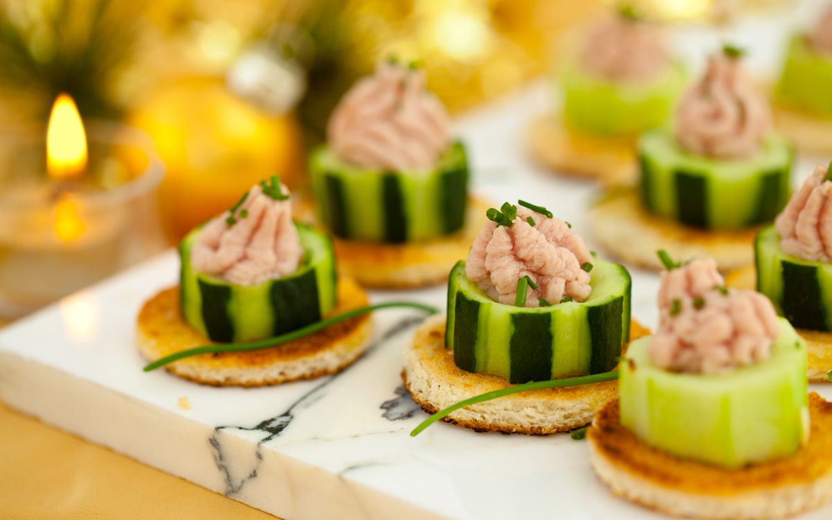 Canapés de calabacín y foie