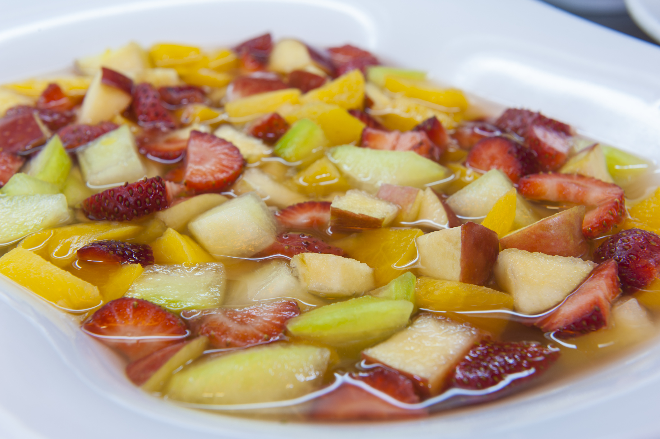 Ensalada de fruta con almíbar