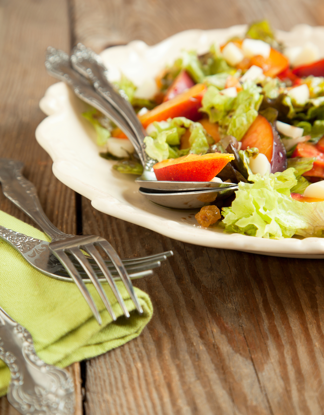 Ensalada rápida con melocotón