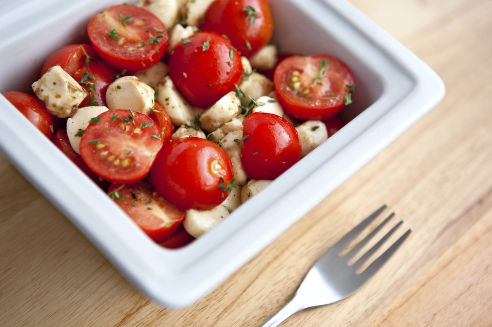 Ensalada de tomate con queso feta