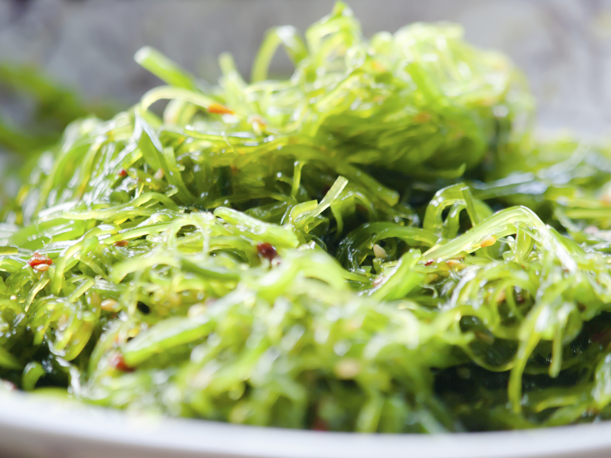 Ensalada de wakame y nabo