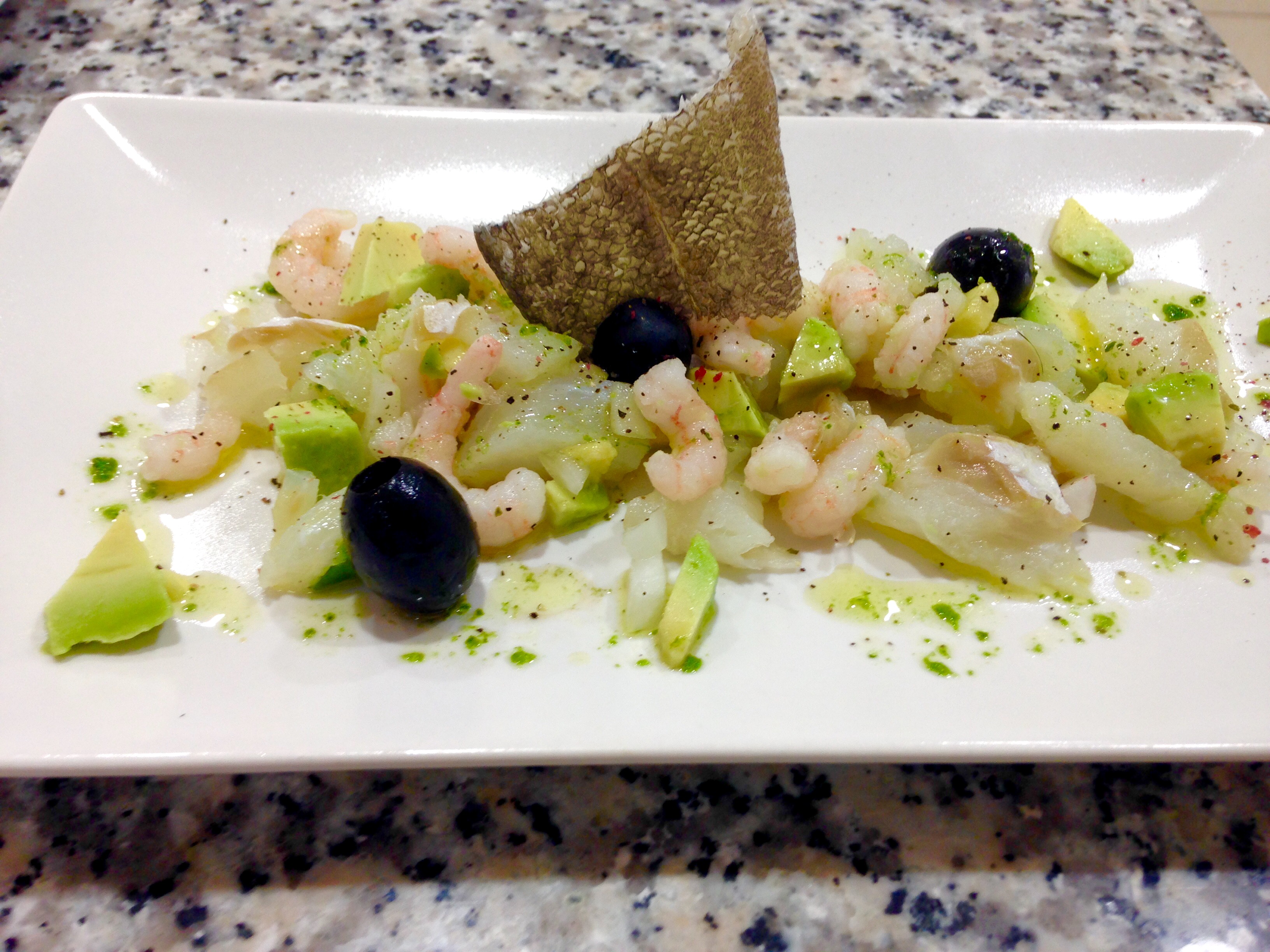 Ensalada de bacalao y aguacate