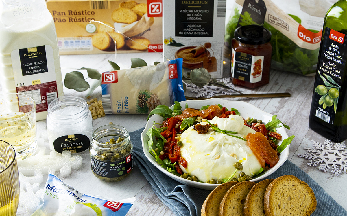 Ensalada de burrata con tomate confitado