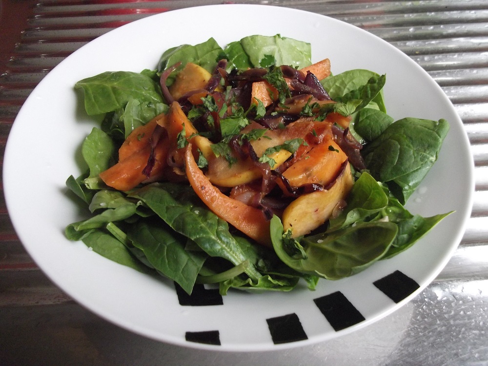 Ensalada de espinaca y batatas