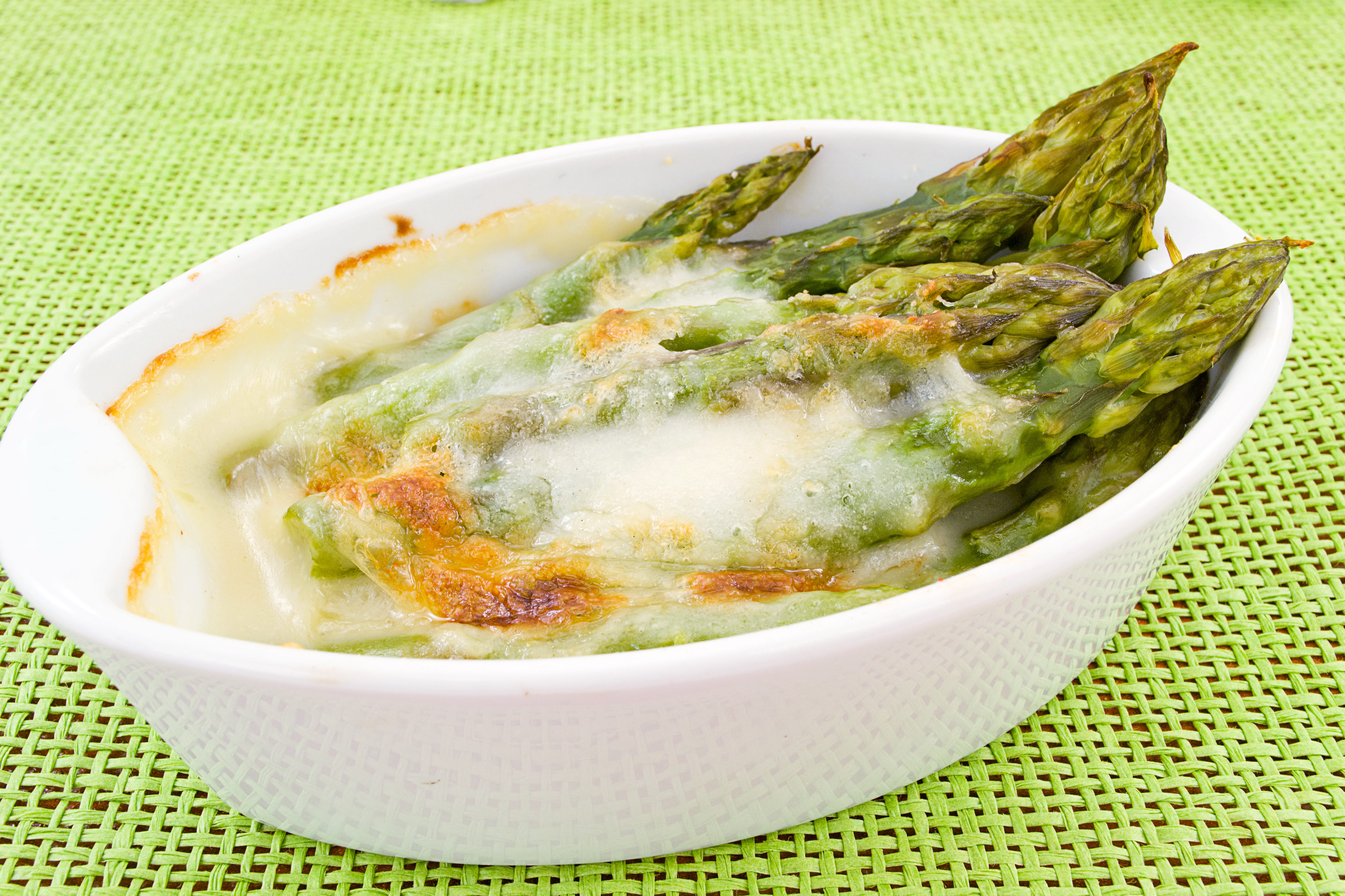 Espárragos a la milanesa