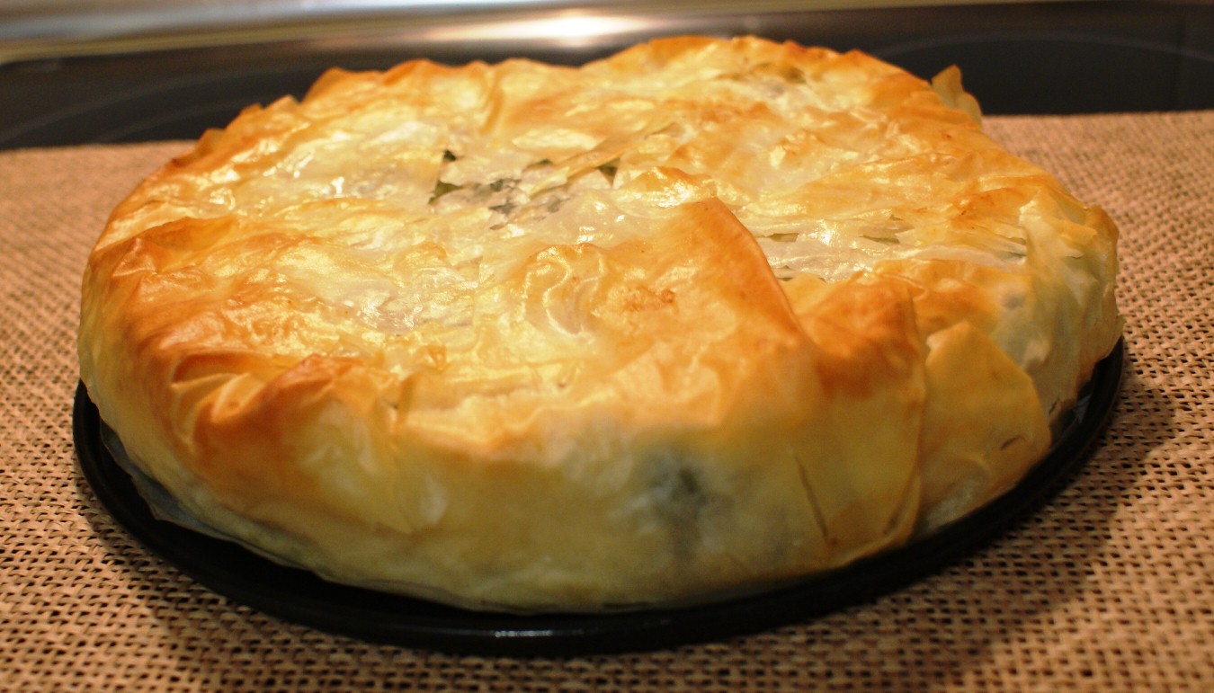 Empanada de espinacas y queso feta