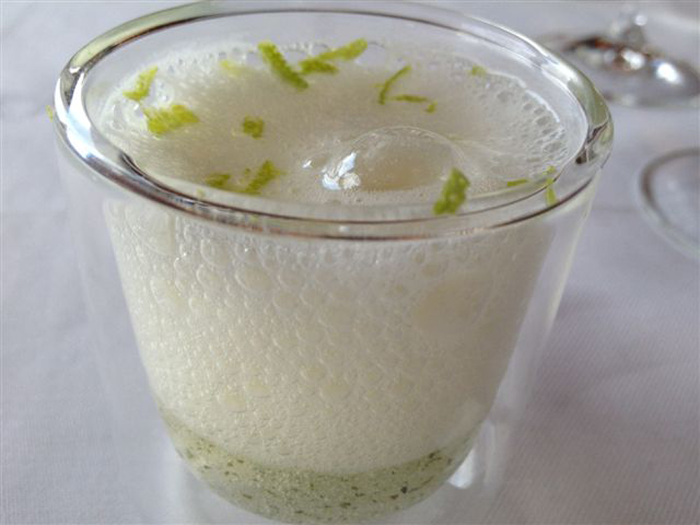 Espuma de manzana Granny Smith.