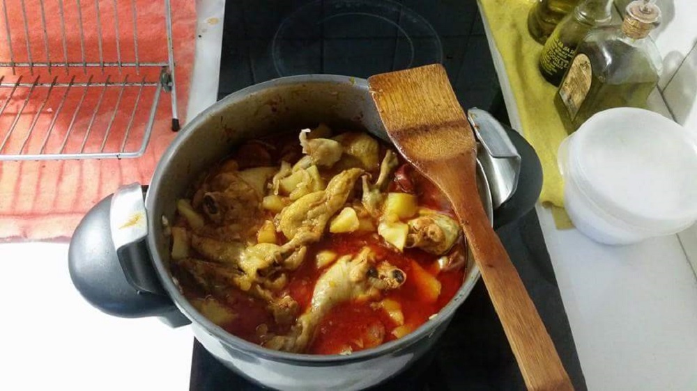 GUISO DE POLLO ZAMORANO