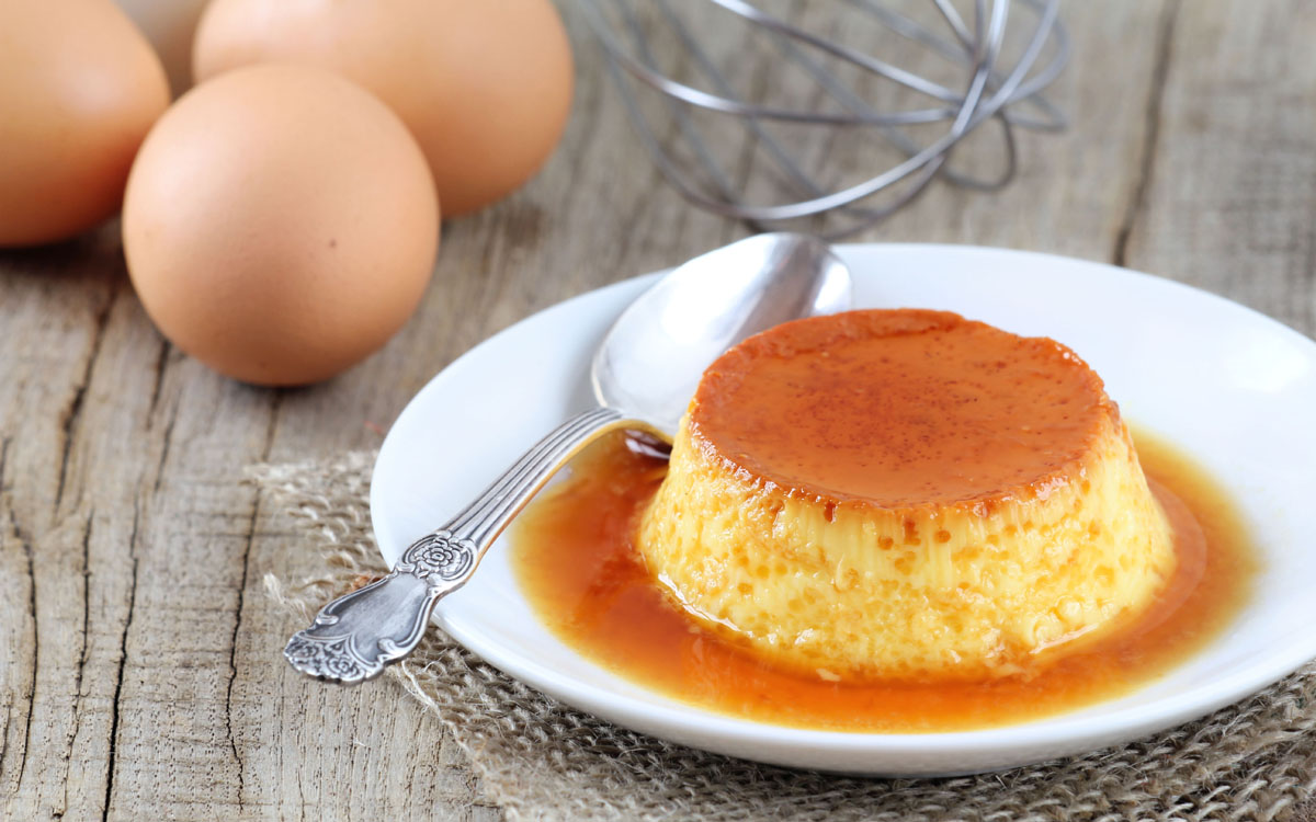 Flan de huevo tradicional