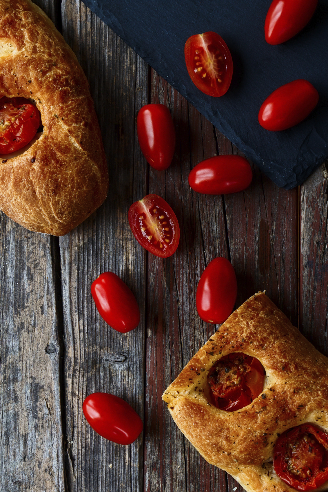 Focaccia con tomate