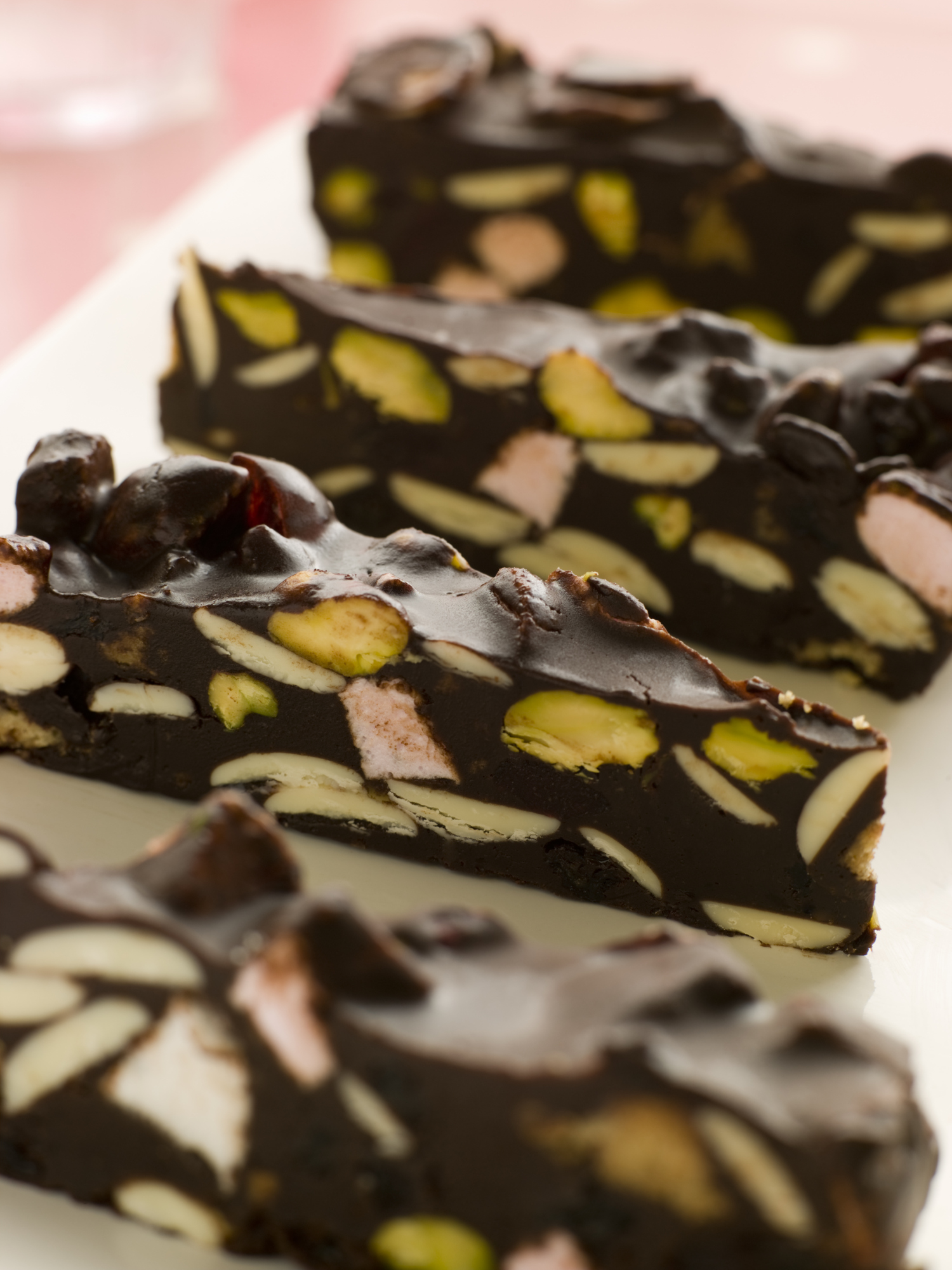 Fundentes de chocolate y pistachos