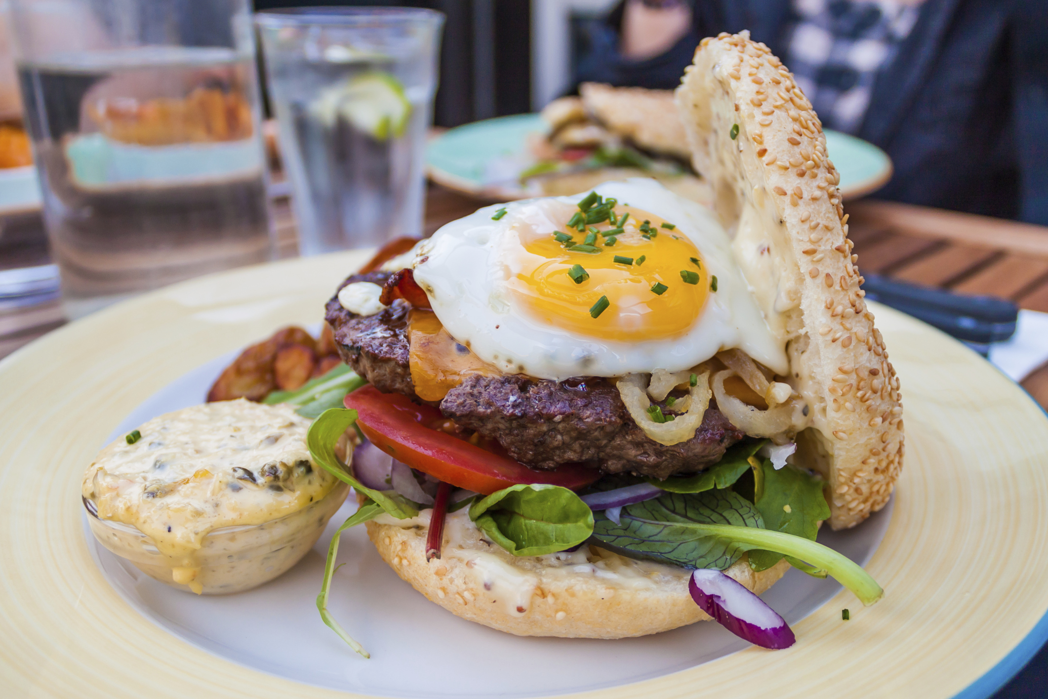 Hamburguesas caseras y completas